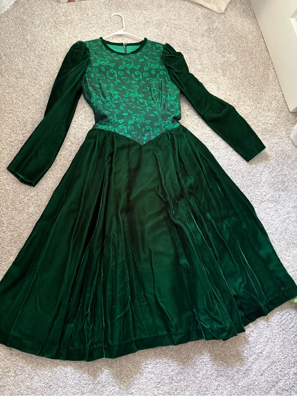 Vintage 80 Velvet Taffeta Holiday Christmas costume Brocade midi Dress OS sz S-M